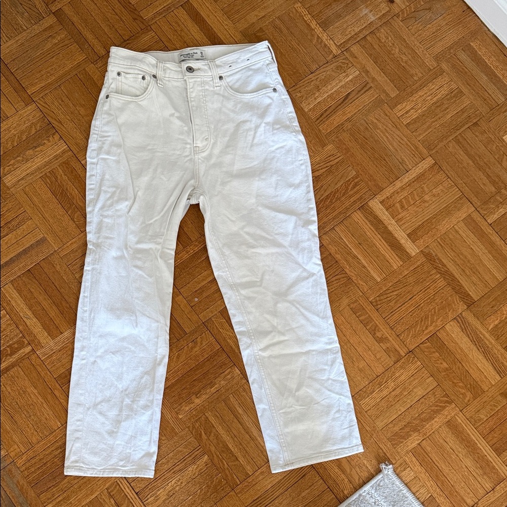 Abercrombie & Fitch White Ankle Straight Ultra High Rise Jeans